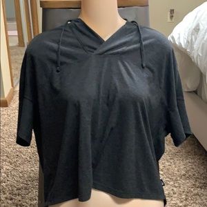 Crop top light weight short sleeve